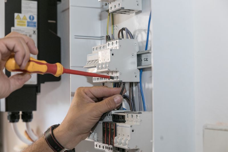 Circuit Breaker Wiring in Prescott Valley, AZ