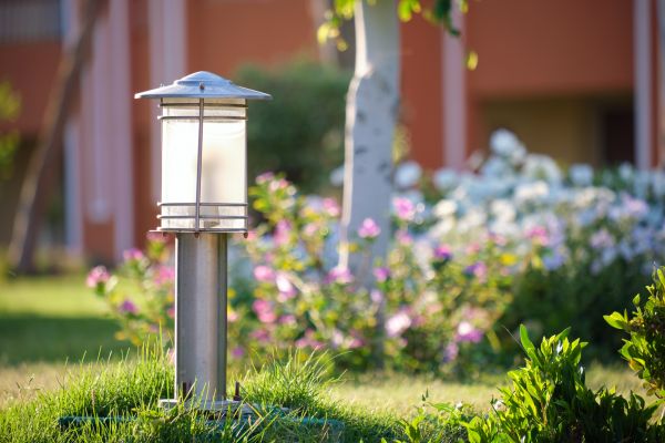 Exterior Lamp Repair - Exterior Lamp Repair Austin, Texas