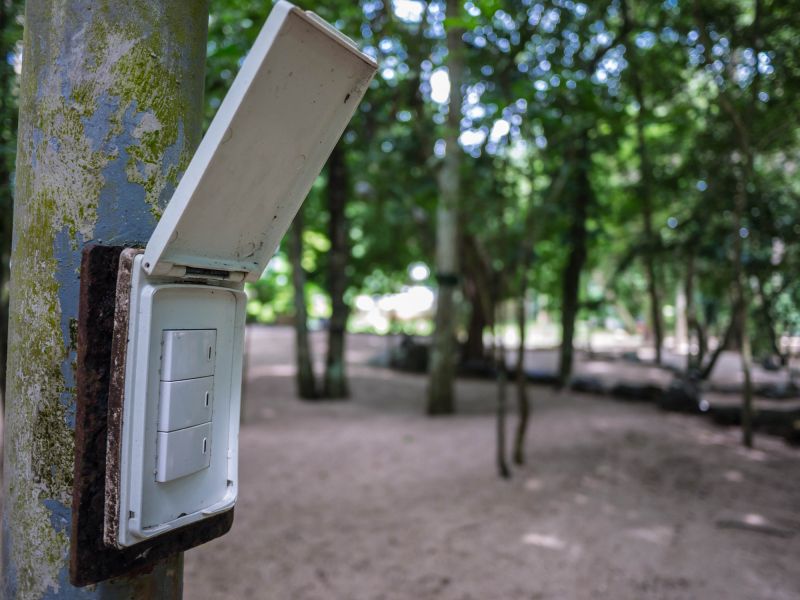 Outdoor Lighting Repair